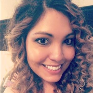 Meet your Posher, Michaela